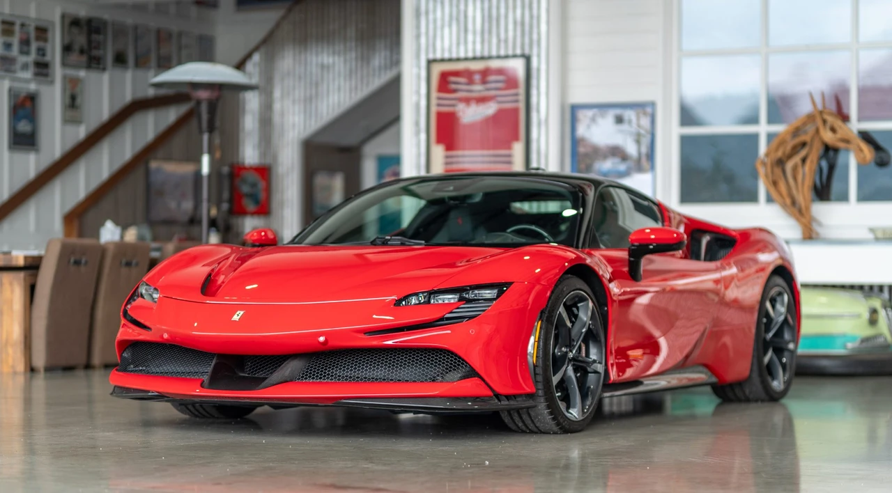 2021 Ferrari SF90 Stradale - Image 23 of 31