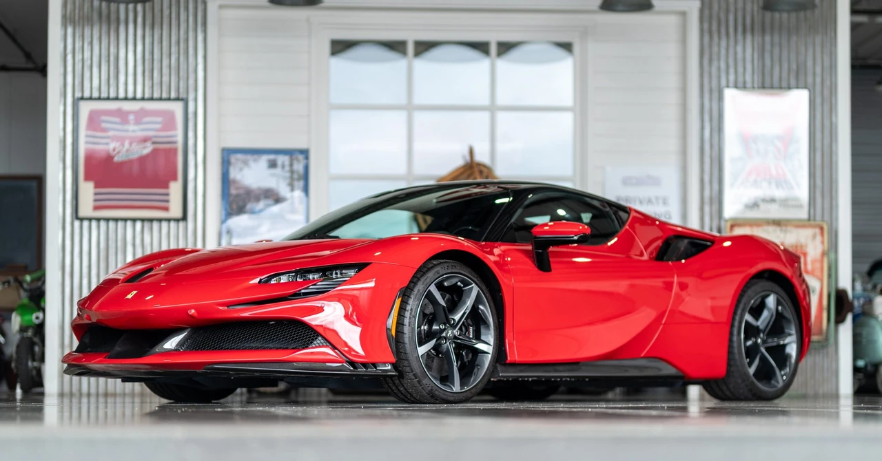 2021 Ferrari SF90 Stradale - Image 12 of 31