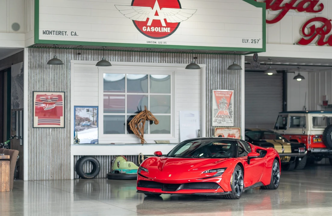 2021 Ferrari SF90 Stradale - Image 21 of 31