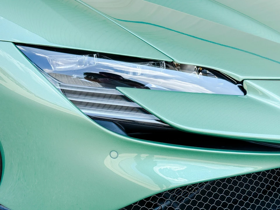 2021 Ferrari SF90 Stradale - Image 24 of 31