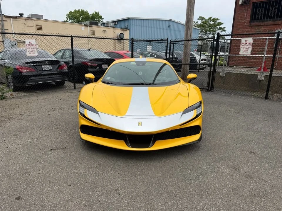 2021 Ferrari SF90 Stradale - Image 2 of 7