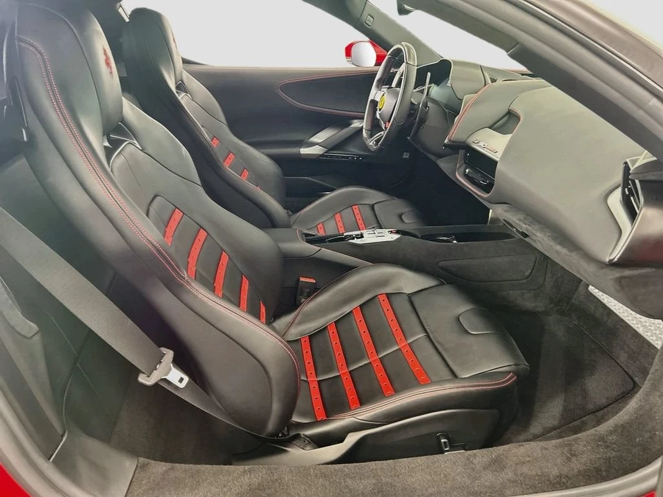 2021 Ferrari SF90 Stradale - Image 19 of 31