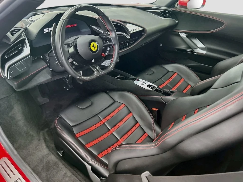 2021 Ferrari SF90 Stradale - Image 9 of 31