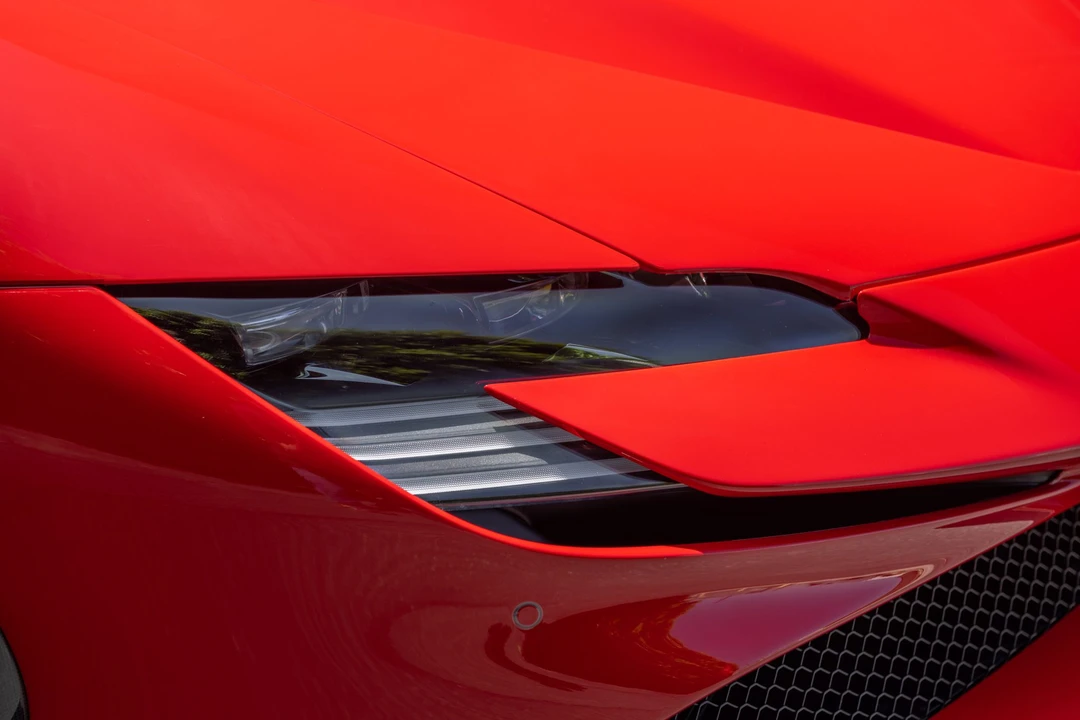 2021 Ferrari SF90 Stradale - Image 27 of 31