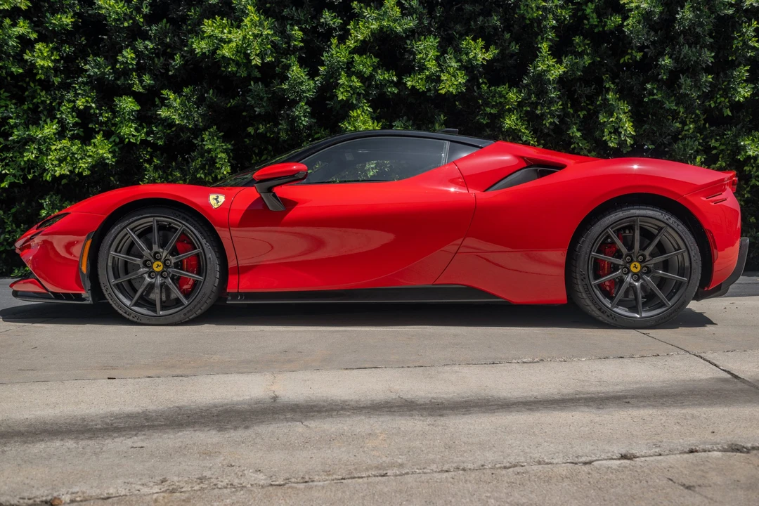 2021 Ferrari SF90 Stradale - Image 15 of 31