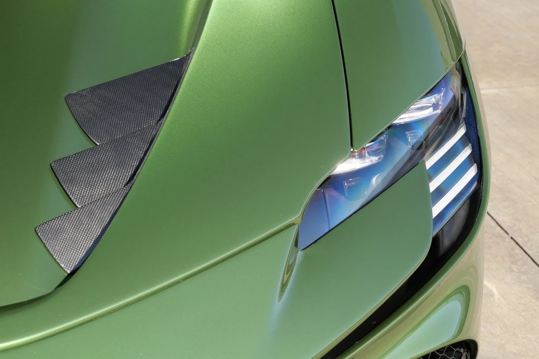 2021 Ferrari SF90 Stradale - Image 22 of 31