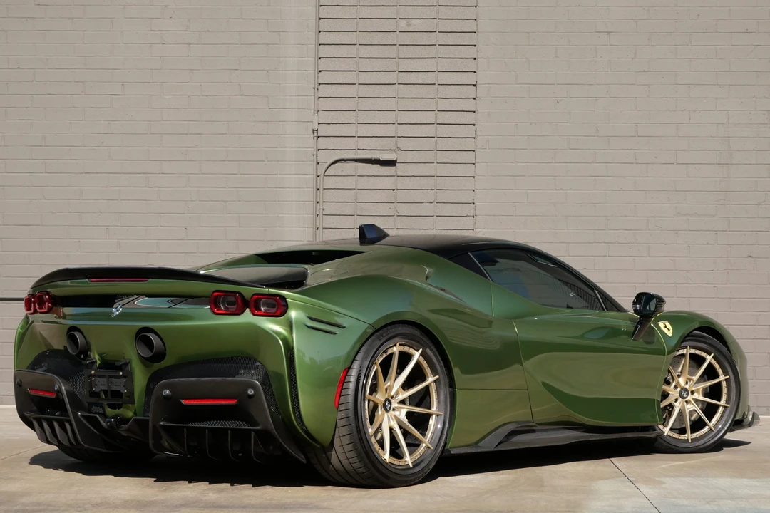 2021 Ferrari SF90 Stradale - Image 8 of 31