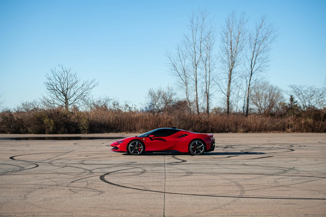 2021 Ferrari SF90 Stradale - Image 18 of 31