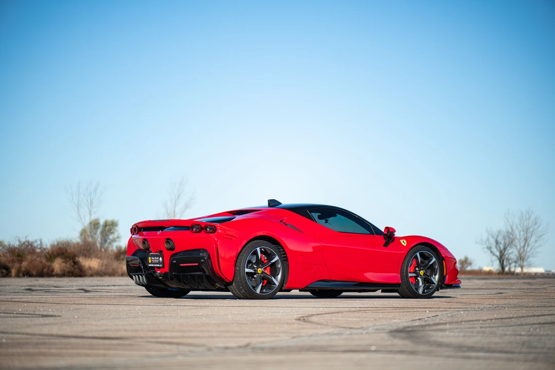 2021 Ferrari SF90 Stradale - Image 29 of 31