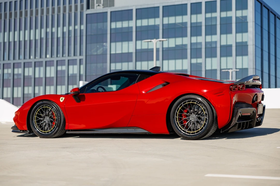 2021 Ferrari SF90 Stradale - Image 9 of 21