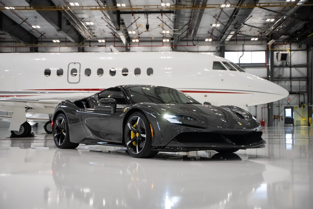 2021 Ferrari SF90 Stradale - Image 25 of 31