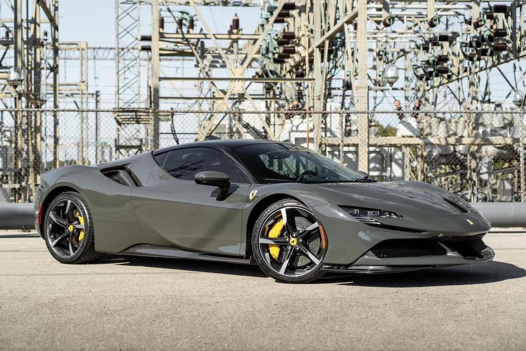 2021 Ferrari SF90 Stradale - Image 15 of 31