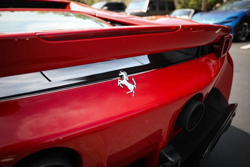 2021 Ferrari SF90 Stradale - Image 19 of 31