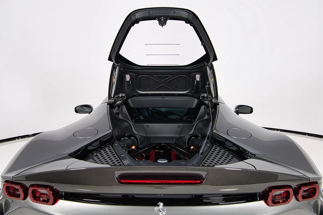 2021 Ferrari SF90 Stradale - Image 28 of 31
