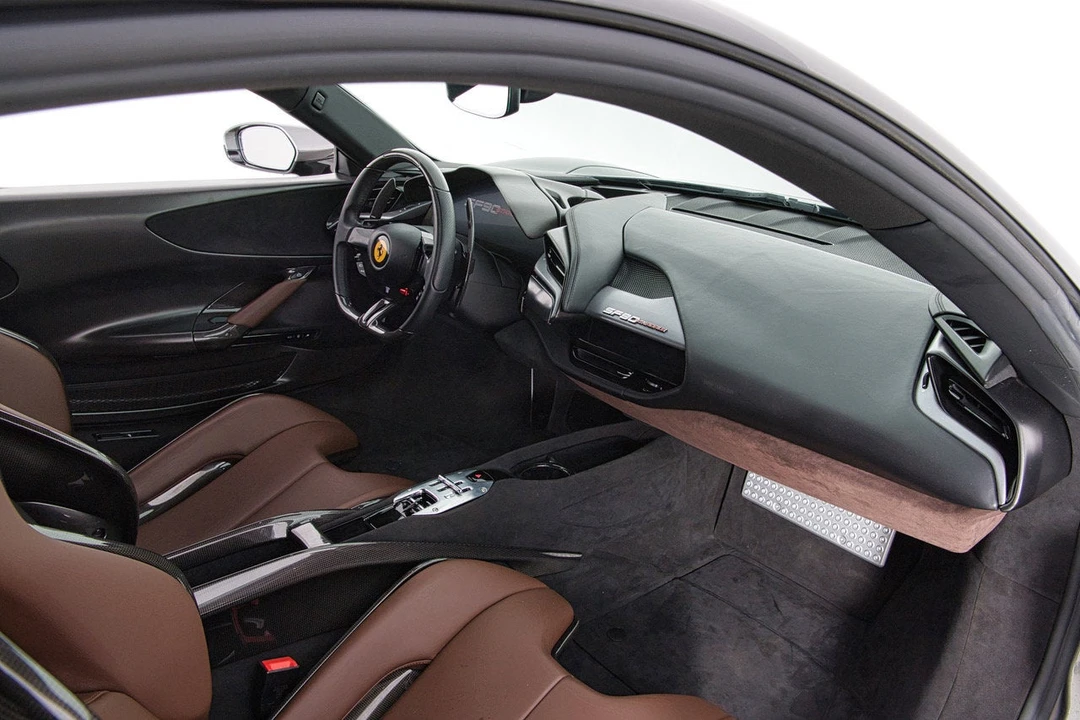 2021 Ferrari SF90 Stradale - Image 17 of 31