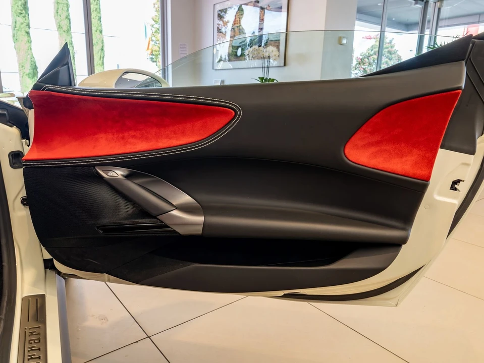 2021 Ferrari SF90 Stradale - Image 21 of 27