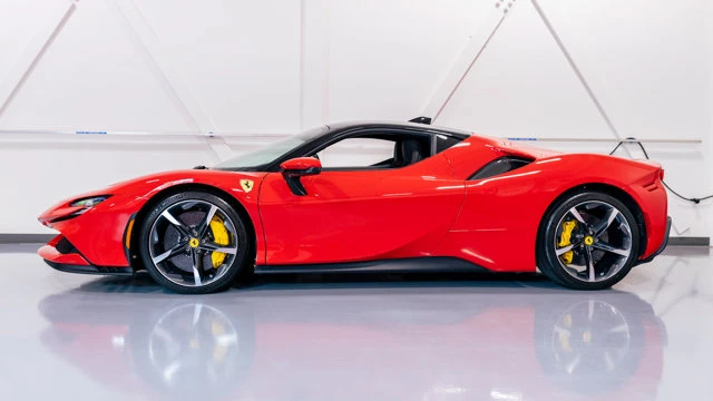 2021 Ferrari SF90 Stradale - Image 13 of 15