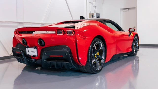 2021 Ferrari SF90 Stradale - Image 15 of 15