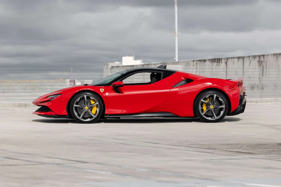 2021 Ferrari SF90 Stradale - Image 10 of 31