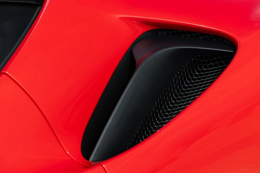 2021 Ferrari SF90 Stradale - Image 13 of 31