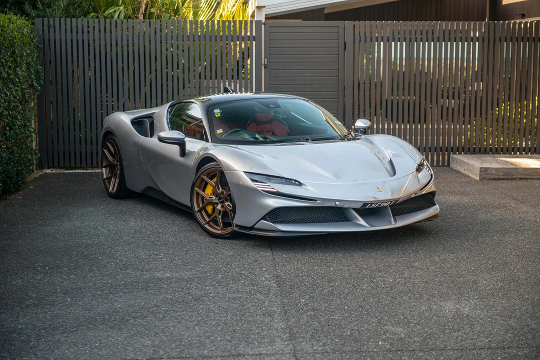 2021 Ferrari SF90 Stradale - Image 11 of 31