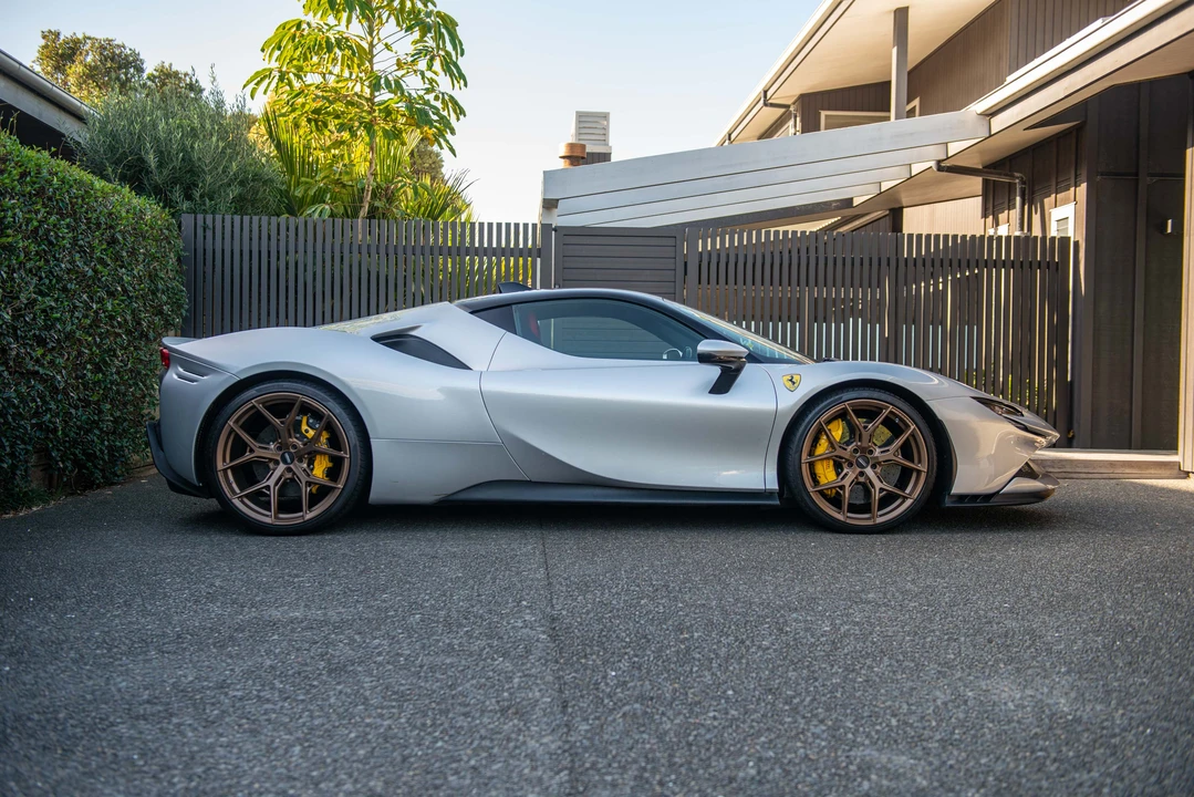 2021 Ferrari SF90 Stradale - Image 14 of 31
