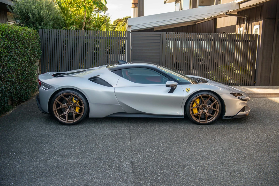 2021 Ferrari SF90 Stradale - Image 4 of 31