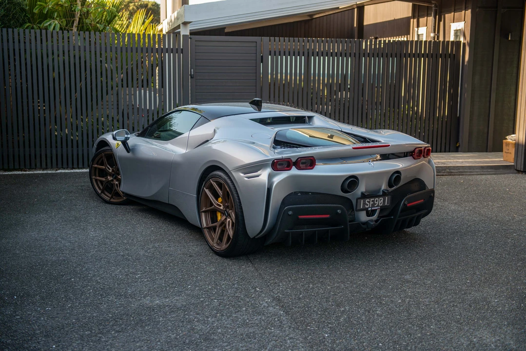 2021 Ferrari SF90 Stradale - Image 21 of 31