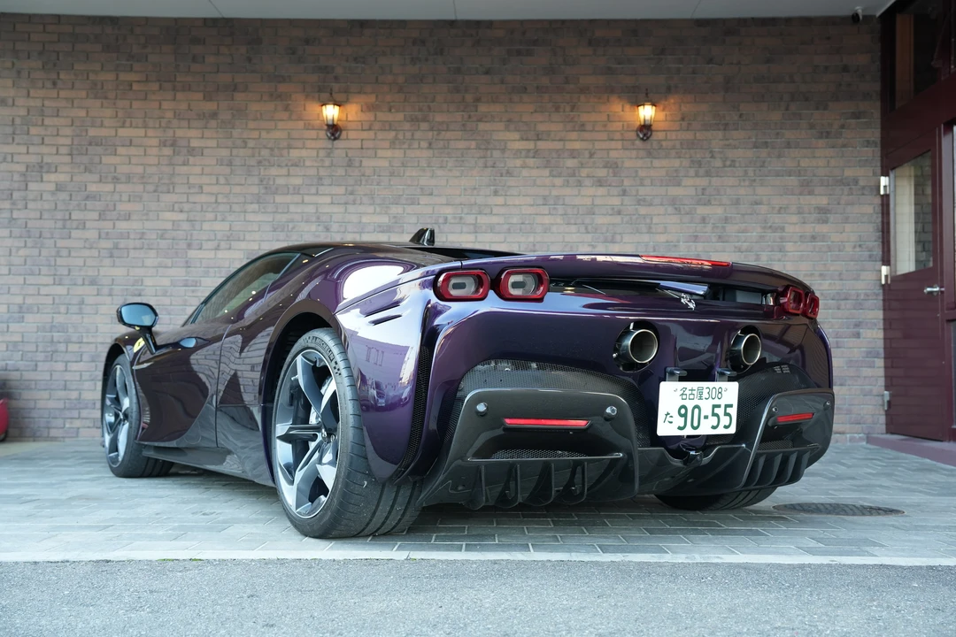 2021 Ferrari SF90 Stradale - Image 5 of 31