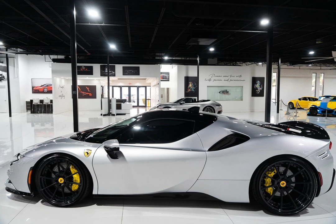 2021 Ferrari SF90 Stradale - Image 4 of 21