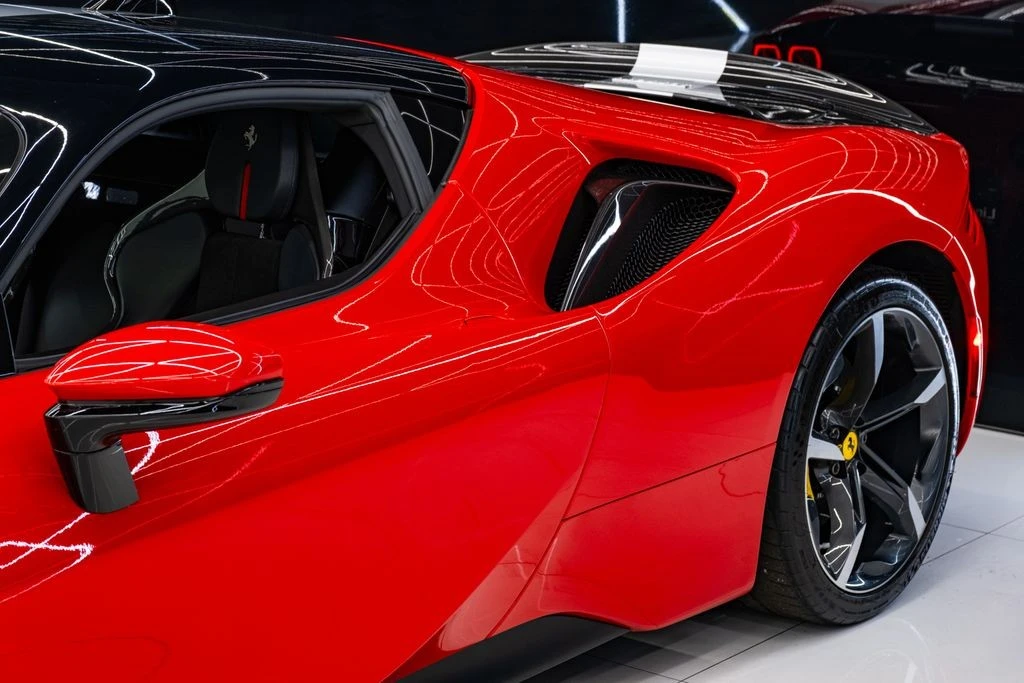 2021 Ferrari SF90 Stradale - Image 22 of 31