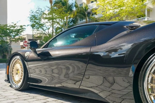 2021 Ferrari SF90 Stradale - Image 19 of 21