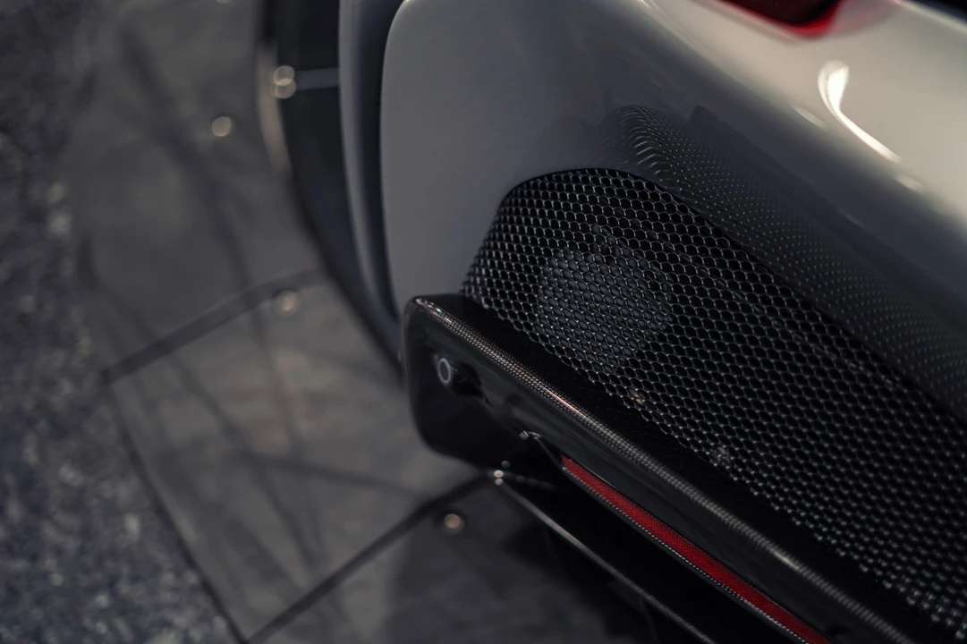 2021 Ferrari SF90 Stradale - Image 21 of 31
