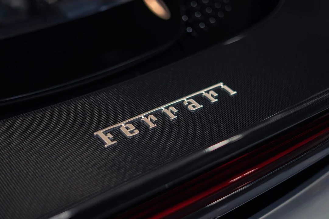 2021 Ferrari SF90 Stradale - Image 30 of 31