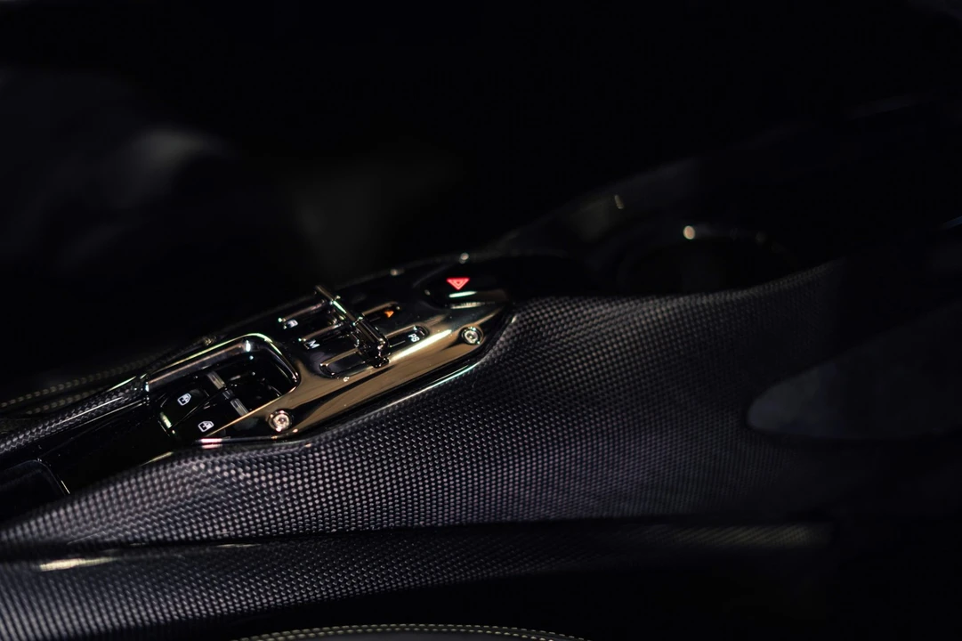 2021 Ferrari SF90 Stradale - Image 23 of 31
