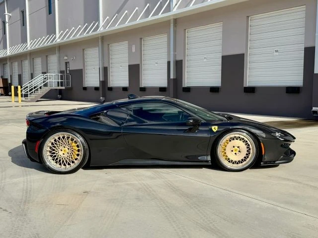 2021 Ferrari SF90 Stradale - Image 2 of 21