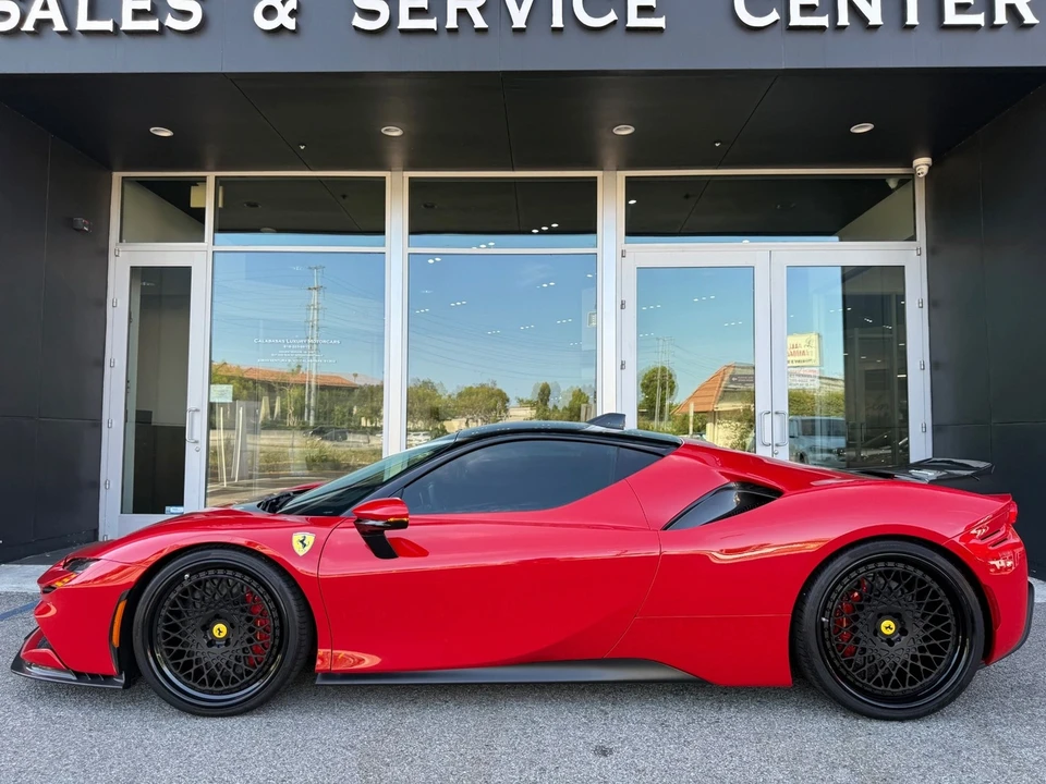 2021 Ferrari SF90 Stradale - Image 6 of 21