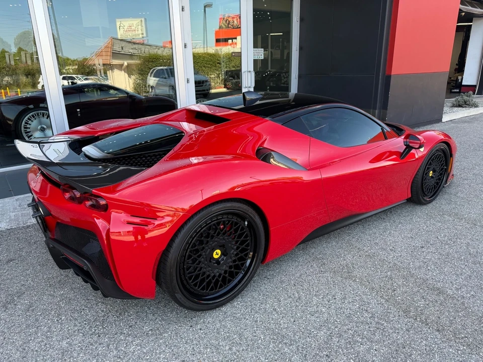 2021 Ferrari SF90 Stradale - Image 5 of 21