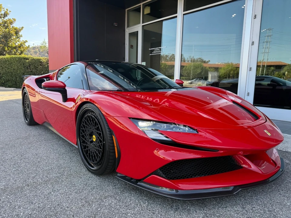 2021 Ferrari SF90 Stradale - Image 2 of 21