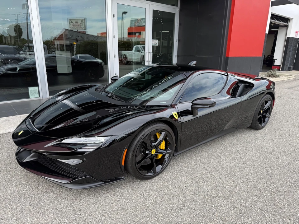 2021 Ferrari SF90 Stradale - Image 8 of 21