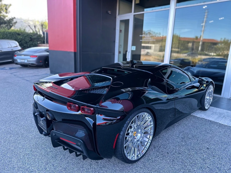 2021 Ferrari SF90 Stradale - Image 16 of 21