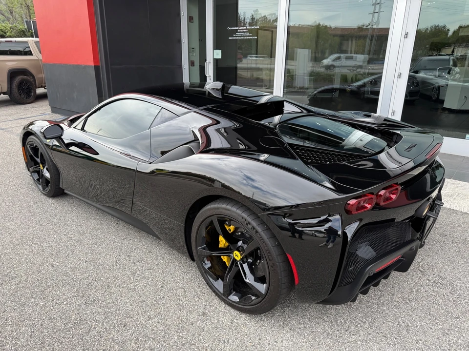 2021 Ferrari SF90 Stradale - Image 10 of 21