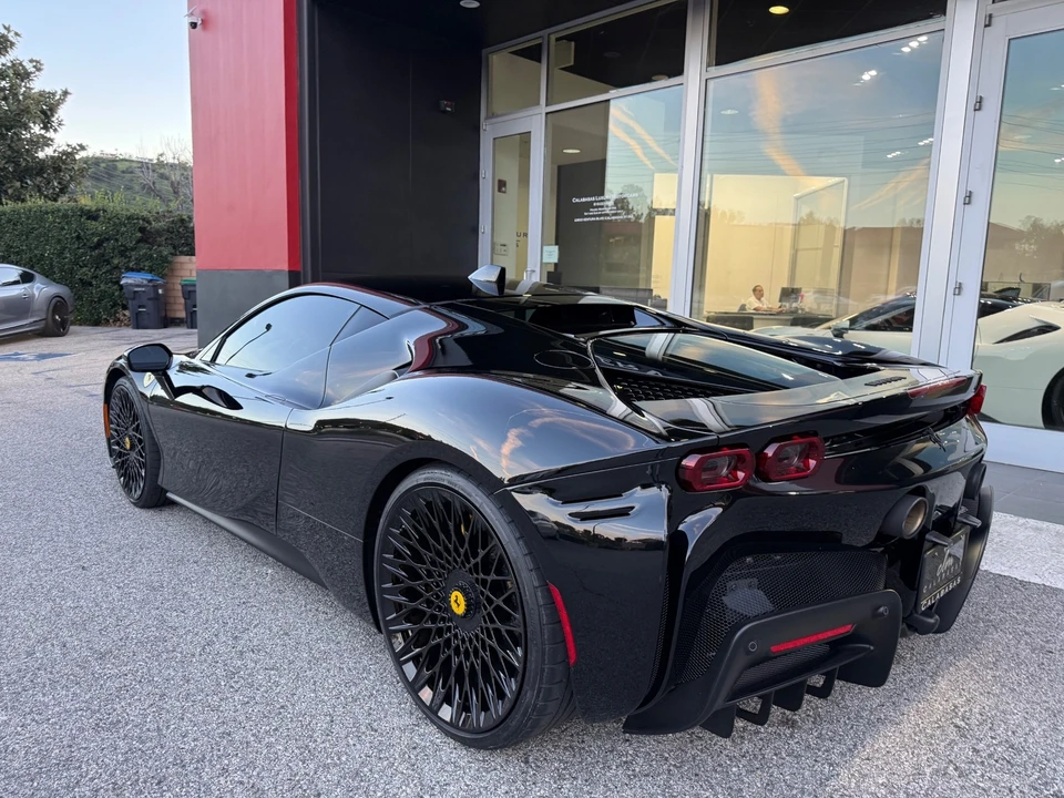 2021 Ferrari SF90 Stradale - Image 9 of 21