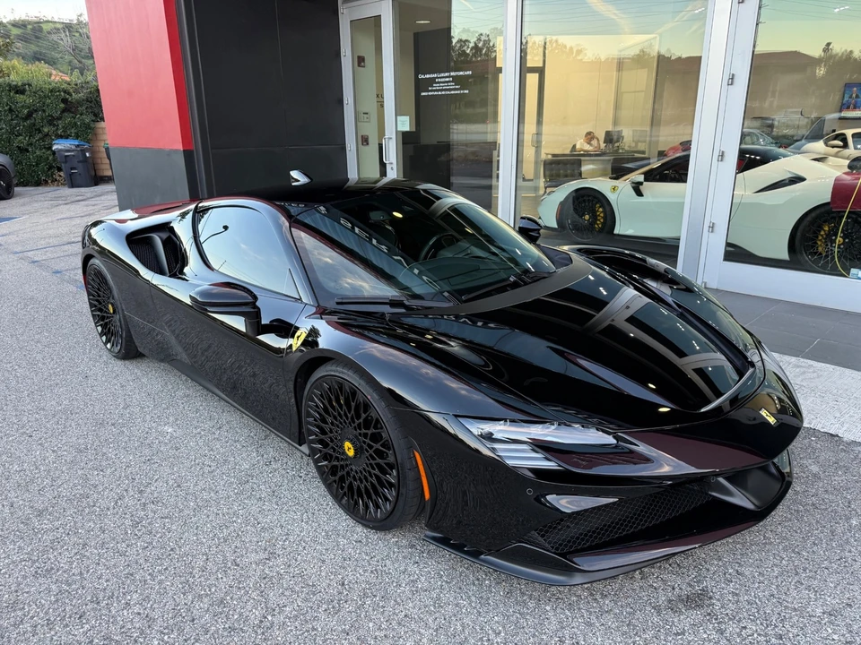 2021 Ferrari SF90 Stradale - Image 3 of 21