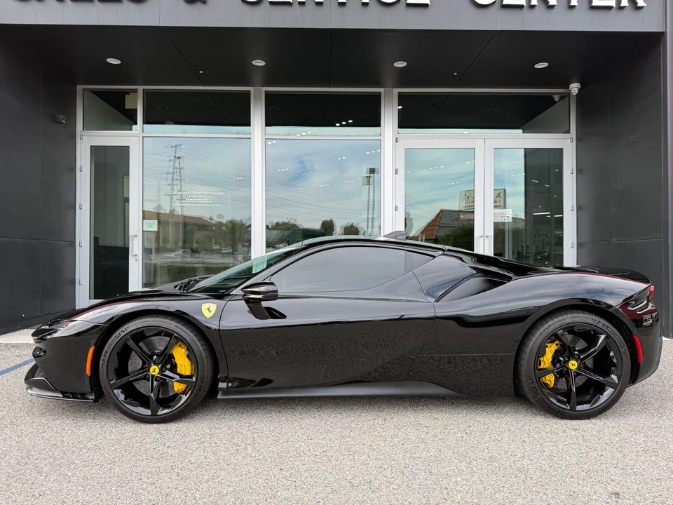 2021 Ferrari SF90 Stradale - Image 6 of 21