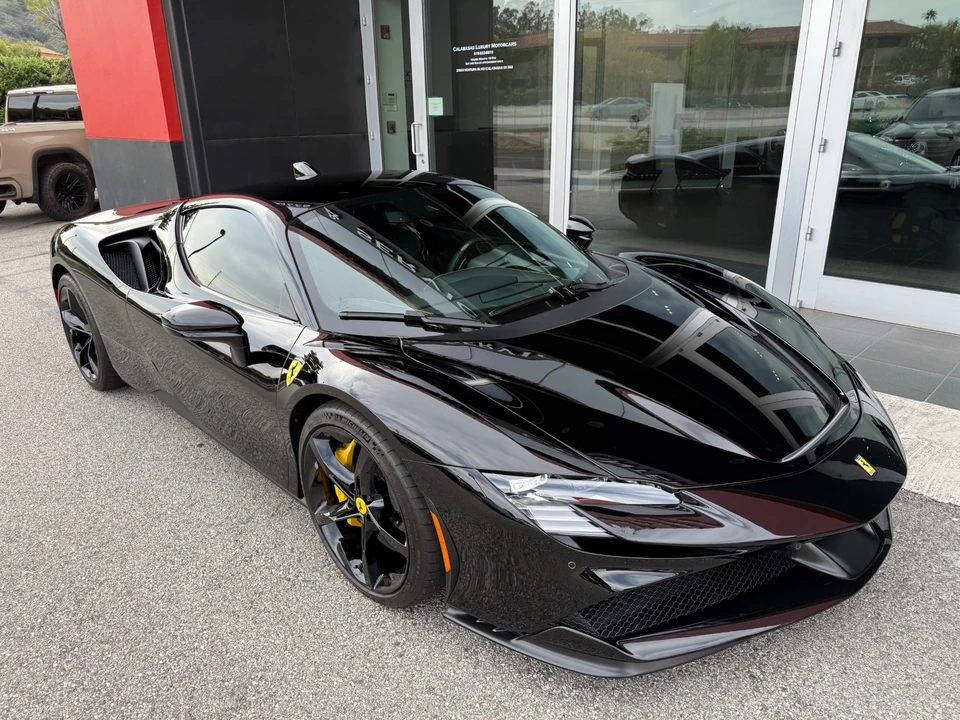 2021 Ferrari SF90 Stradale - Image 3 of 21