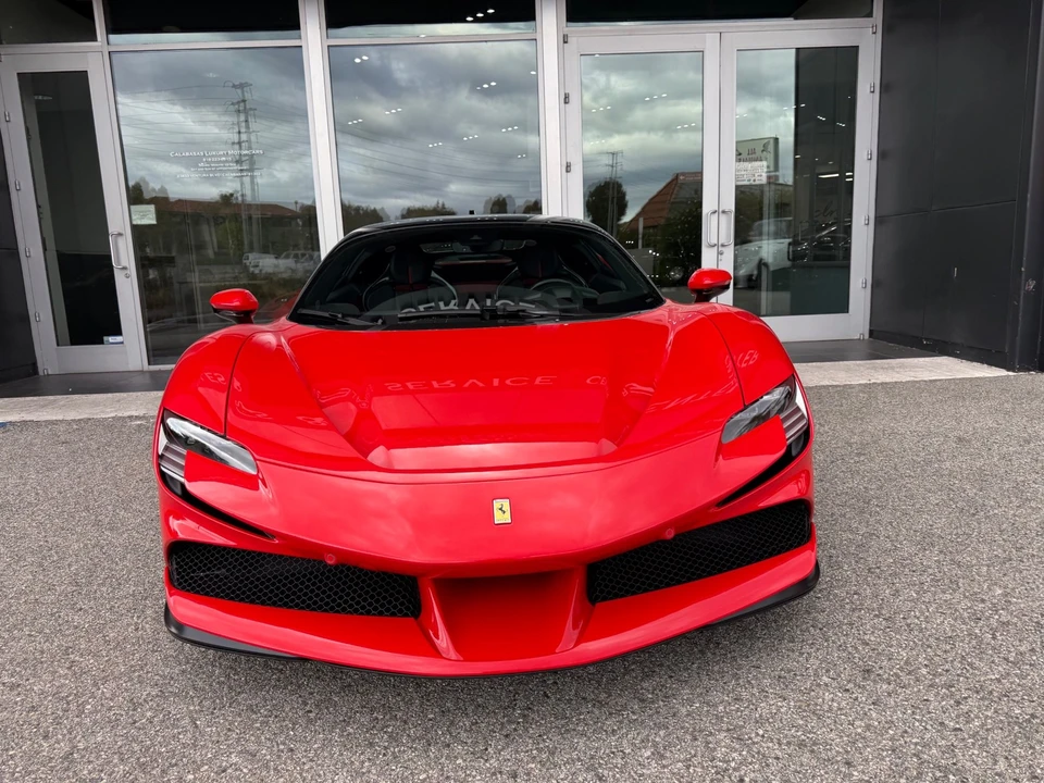 2021 Ferrari SF90 Stradale - Image 17 of 28
