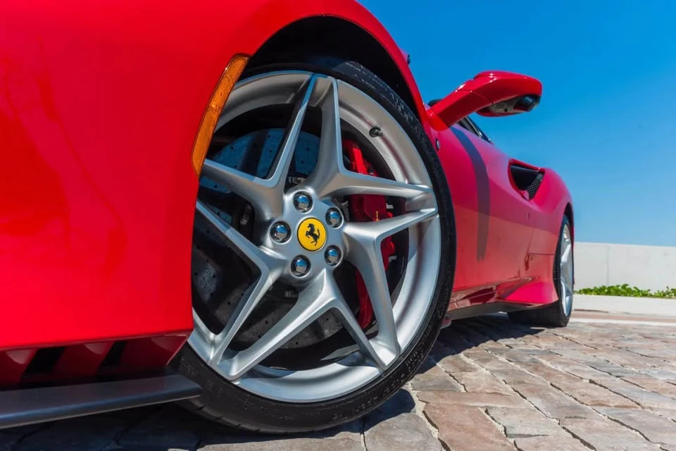 2021 Ferrari F8 Spider - Image 3 of 20