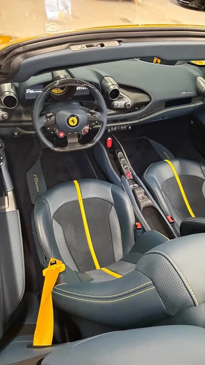 2021 Ferrari F8 Spider - Image 10 of 18