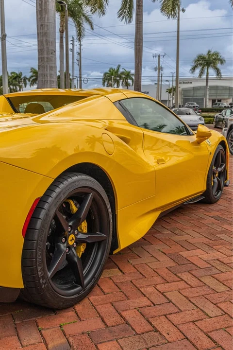 2021 Ferrari F8 Spider - Image 2 of 6